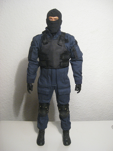 SAT Special assault team medicomtoy メディコムトイ SAT 日本特殊