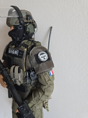 GIGN - French Gendarmerie - Kitbashes - Armed Figures