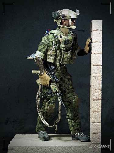 HALO - SEAL Team Navy Special Forces - Mini Times 1/6 Scale
