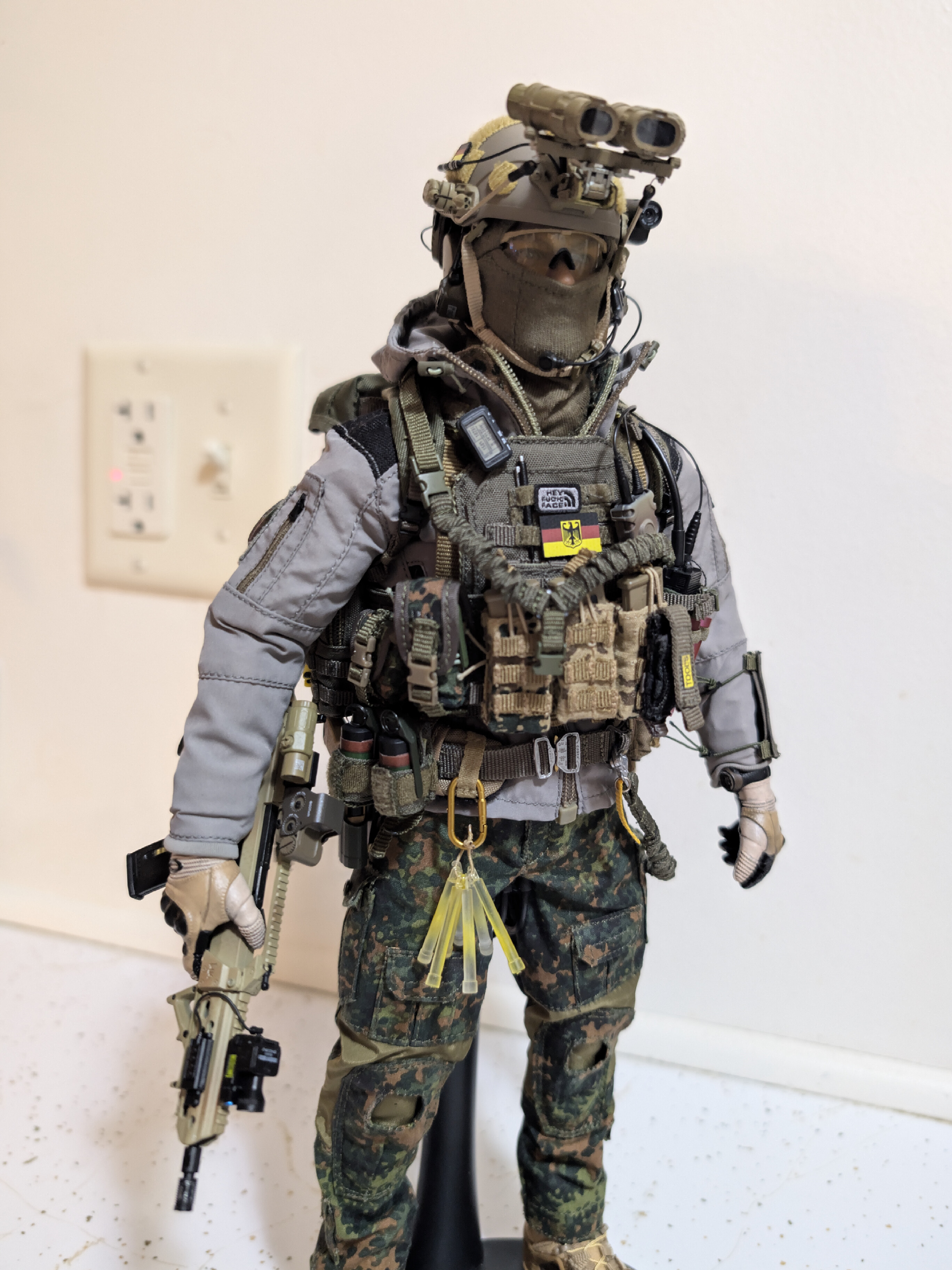 German KSK Leader - Kitbashes - Armed Figures